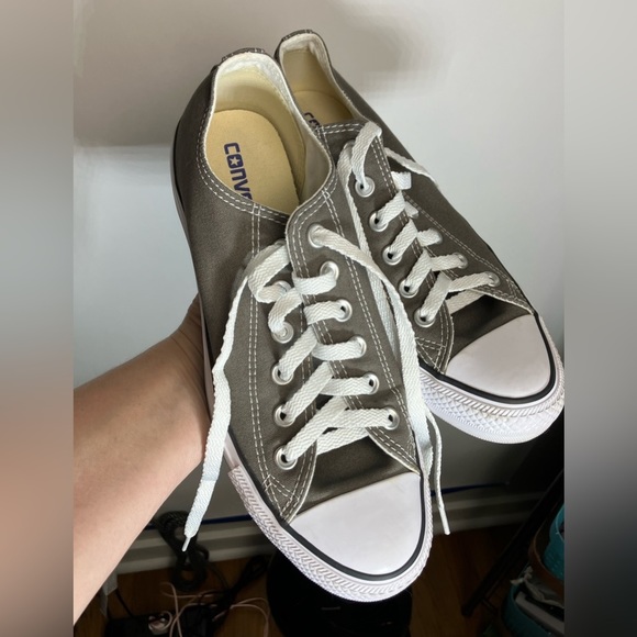 Converse Other - Converse Chucks Men’s Size 7 Unisex Woman’s 9 Gray New Laces Great Preowned